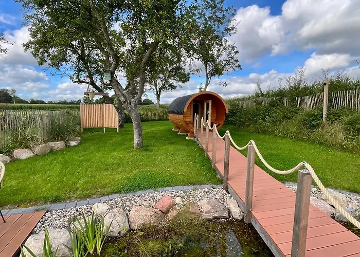 „appelboom“ - Hof Muehlenkoppel * Hasselberg (Schleswig-Holstein)